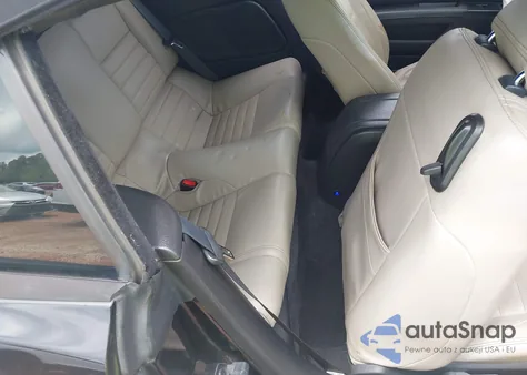 2013 Ford Mustang V6 Premium from USA, damaged, VIN 1ZVBP8EM0D5205533